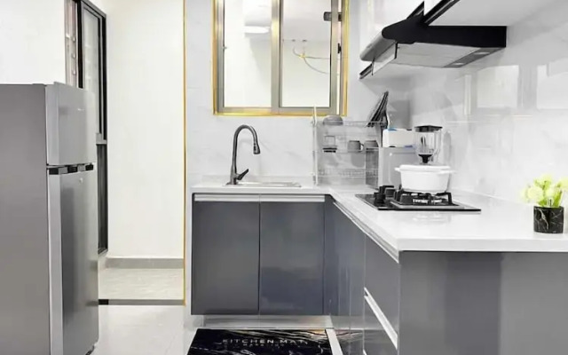Lux Suites Gold Park Apartments Kilimani
