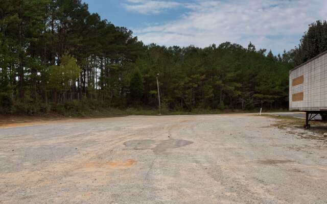 Super 8 by Wyndham Chipley