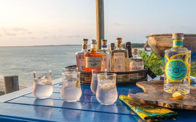 Machangulo Beach Lodge