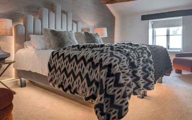Wharton House Mews Retreat for two