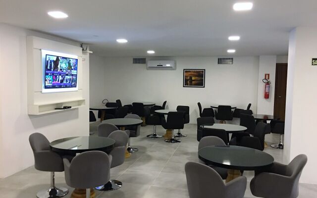 Eleganz Hostel & Suites