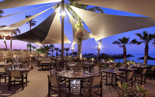 Amathus Residences