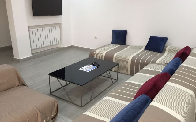 Altavista Appartment