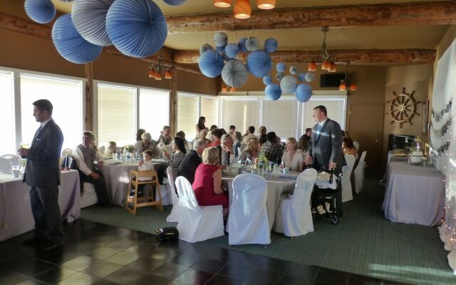 Lopez Islander Resort