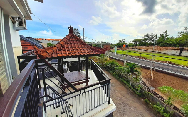 Safe House Bed and Breakfast - Hostel - Adults Ony