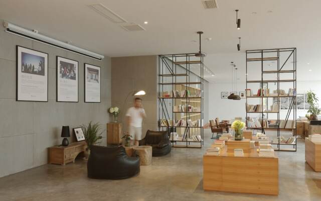 ShuZhongYi Travelling With hotel