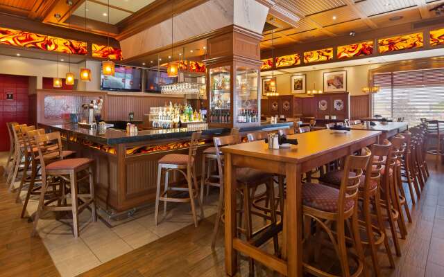 Best Western Plus Lamplighter Inn & Conference Centre