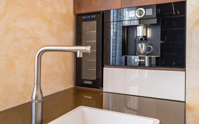 Amazing Apartment in Zadar With Sauna, Wifi and 2 Bedrooms