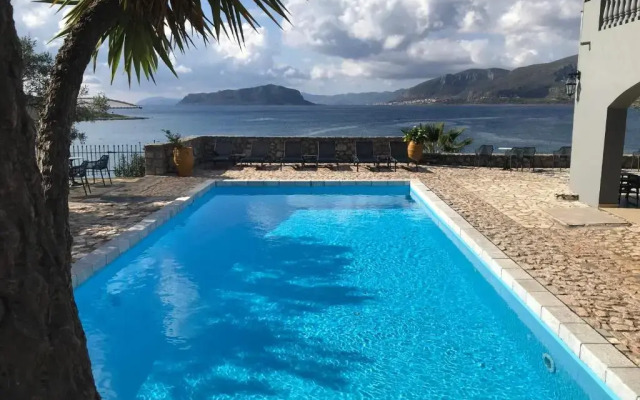 Annema Hotel