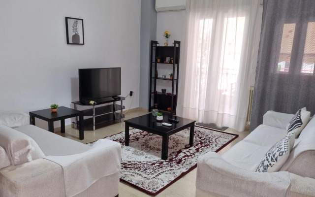 Marie claire home -Free private parking