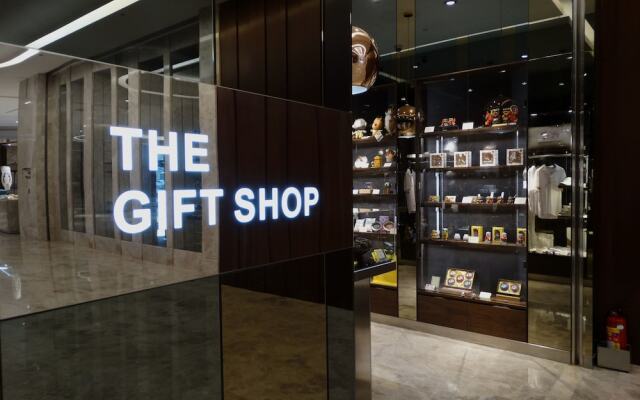 Everrich Golden Lake Hotel