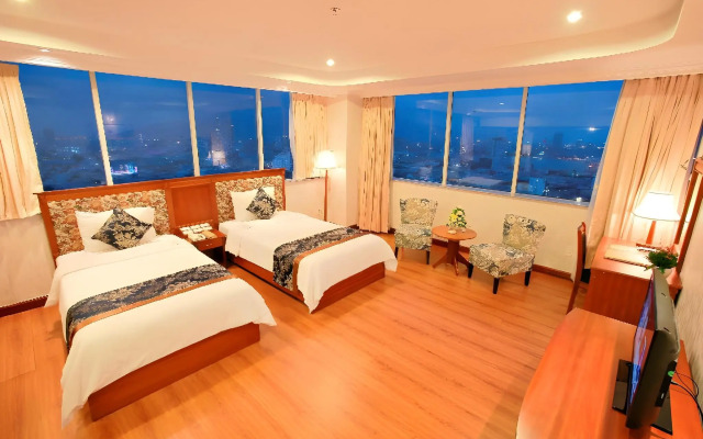 Muong Thanh Luxury Song Han Hotel