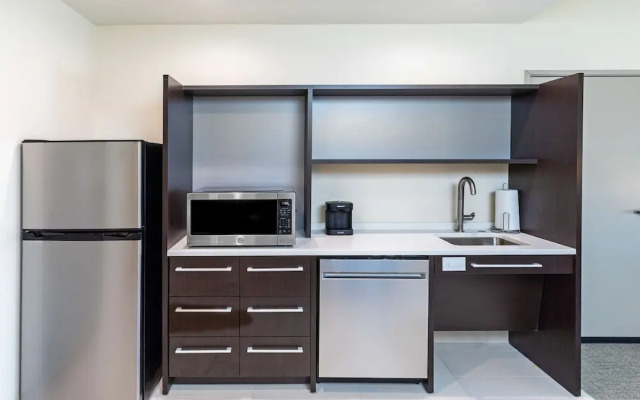 Home2 Suites by Hilton Midland East