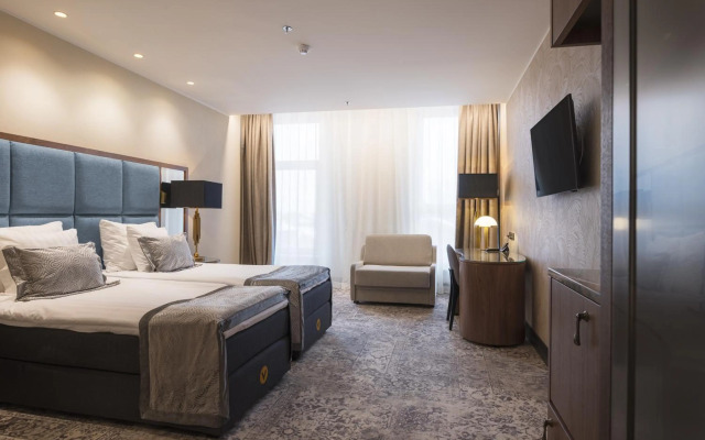 Спа- и конференц-отель V