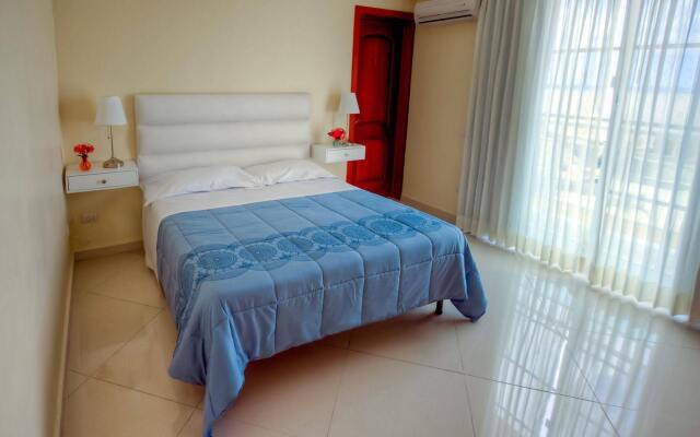 Hotel Shakey