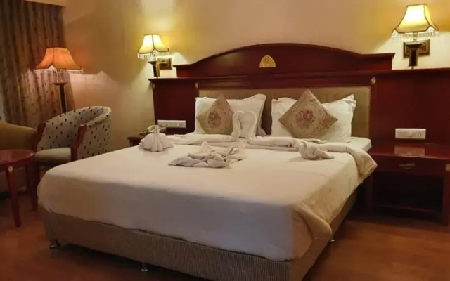 Palette - Krishna Palace