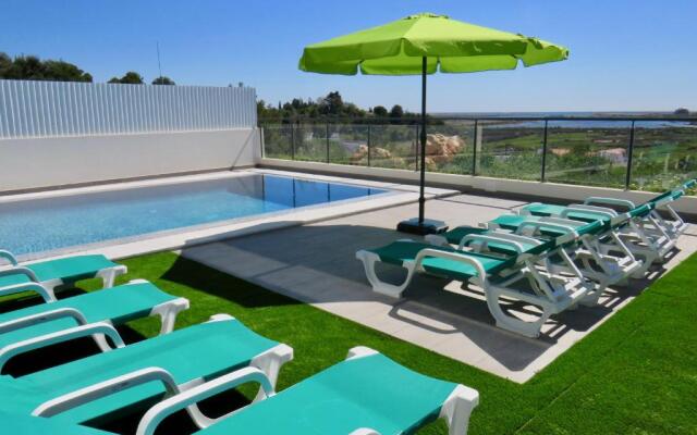 Villa Ria Alvor- Swimming pool & Jacuzzi