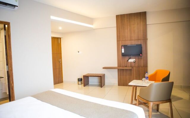 Hotel Samasth Palatial