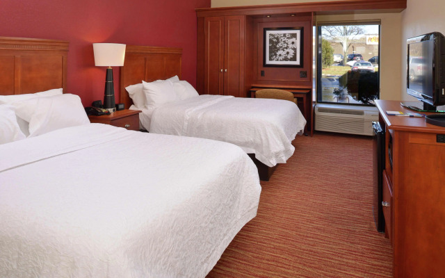 Hampton Inn Columbus-East