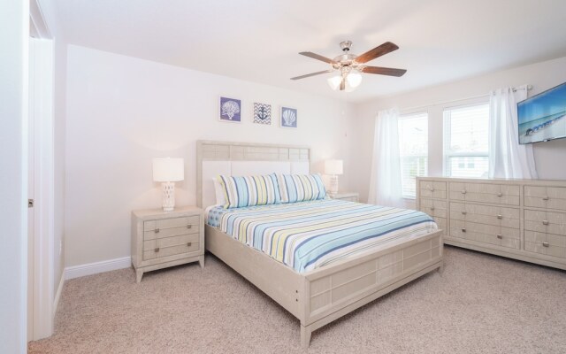 Pride of PCB Modern Townhome With Pool