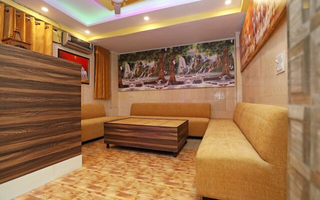 OYO 22663 Qlark Rooms & Lawn