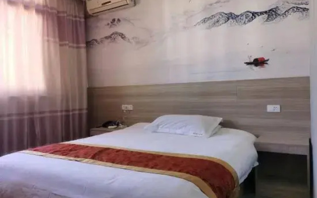 Longwan Youth Holiday Hotel (Wenzhou Longwan Airport)