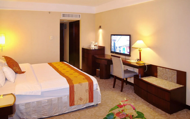 Guangdong Hotel-Free Shuttle & Registration Counter Service during Canton Fair