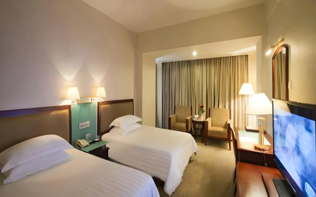 Quanzhou Overseas Chinese Hotel