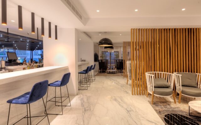The Blue Ivy Hotel and Suites