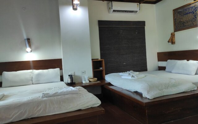 V Resorts Sikhiri Manas