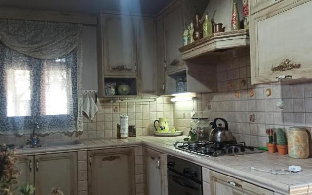 Elouthia Residence with Sea View