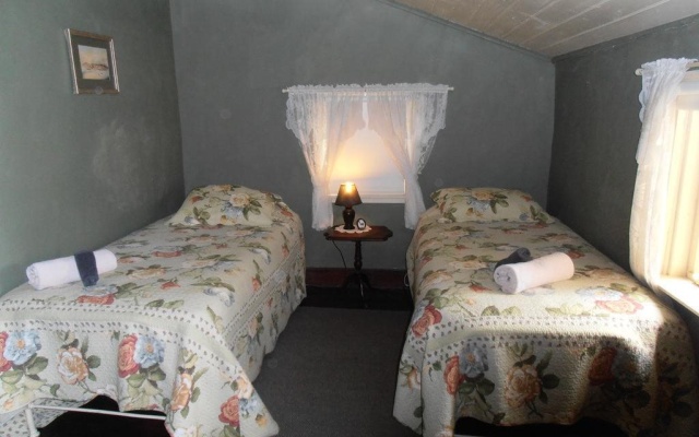 The Jenny Wren – Guest Rooms – Oatlands
