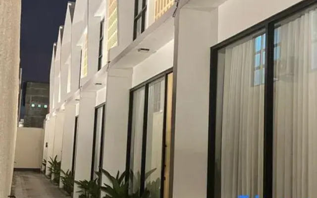 Lodjisvarga Villa Jogja