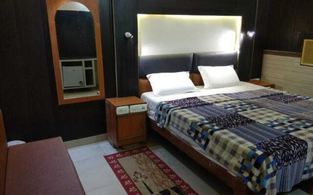 Zigzag Hostel Agra