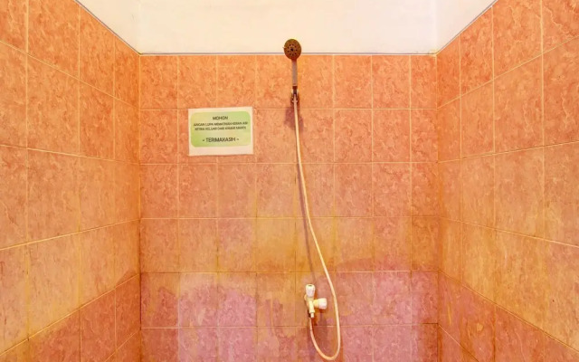 OYO 91818 Papaya Kos