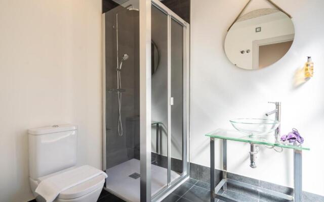Dobo | Hostal Azacanes