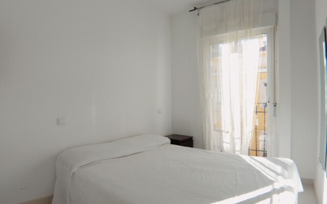 Apartamento de 2 Habitaciones en Puerta del Angel AZ2EXC