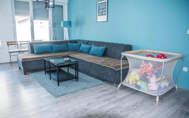 L&L Luxury Apartments