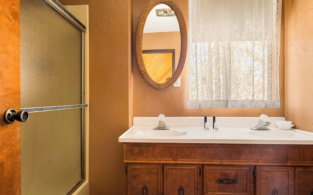 Blue Jay Chalet Unit#5