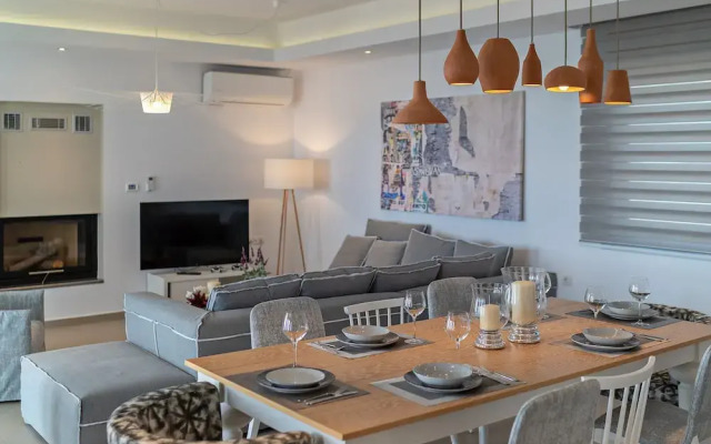 Modern Villa in Mariou With Private Pool