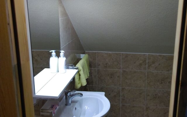 Apartman i sobe Krga