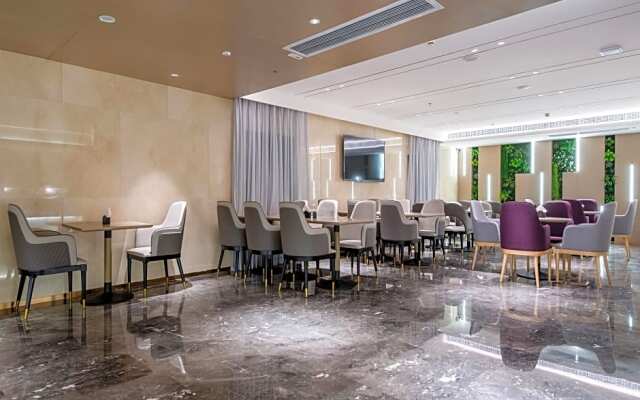 Lavande Hotel (Kunming Railway Station)