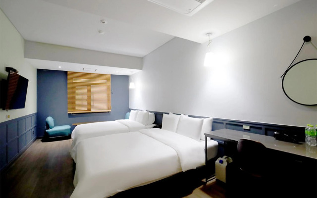 Hound Hotel Seomyeon 1st Street