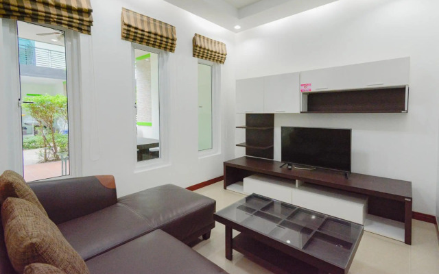 OYO 242 Baan Noppadol Hua Hin Resort