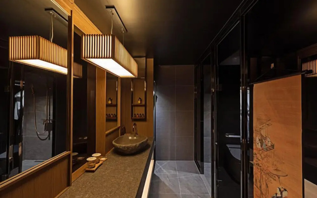 Hoshikage Ryokan Hotel