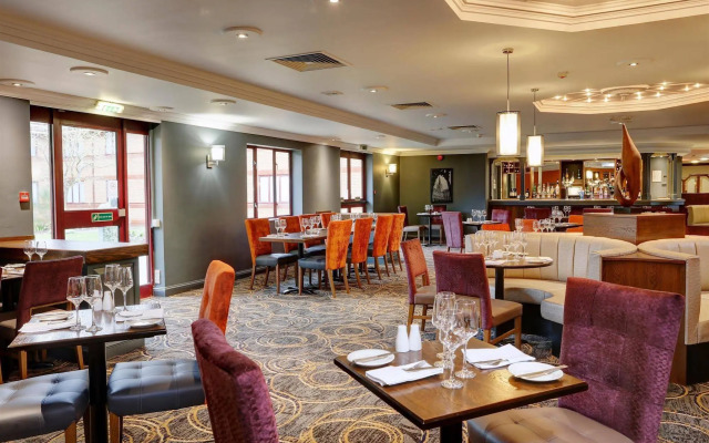 BEST WESTERN Brook Hotel