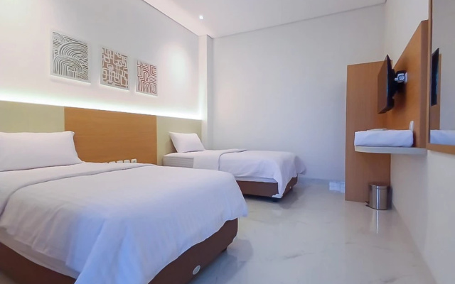 Happy Living Syariah near Stasiun Klaten Mitra RedDoorz – Guest Rooms – Klaten