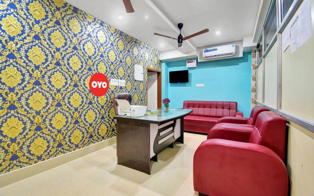 OYO 93214 Lewis Paradise