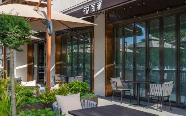 Yangzhou Slender West Lake Tongpai Hotel