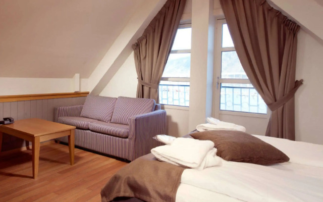 Home Hotel With